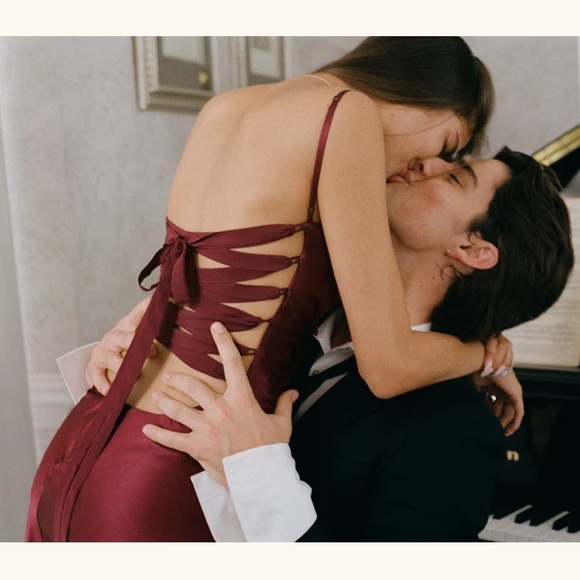 Mirror palais endless love dress - Picture 2 of 4